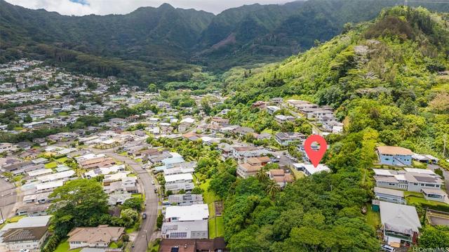 3296 Pinaoula St, Honolulu, HI 96822