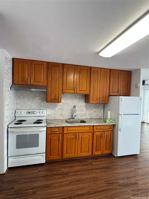 1655 Makaloa St #903, Honolulu, HI 96814