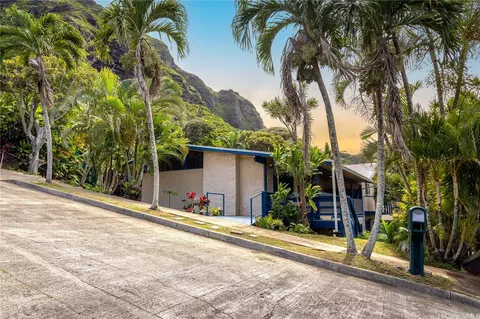 51-015 Lau Pl, Kaaawa, HI 96730
