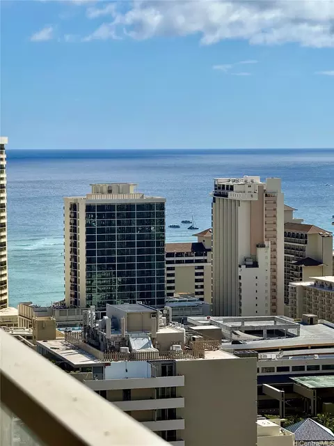 445 Seaside Ave #3718, Honolulu, HI 96815