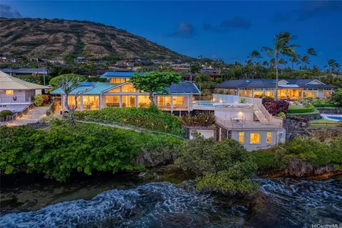 120128 Hanapepe Loop, Honolulu, HI 96825