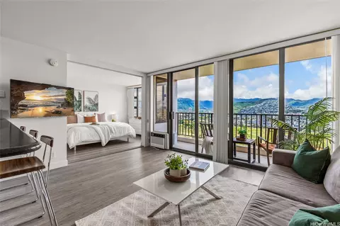 201 Ohua Ave #3205, Honolulu, HI 96815