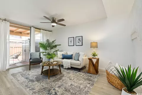 94-325 Anania Dr #7, Mililani, HI 96789