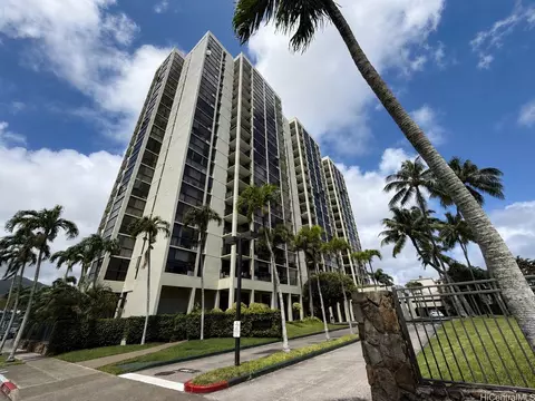 322 Aoloa St #306, Kailua, HI 96734