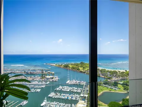 1600 Ala Moana Blvd #3900, Honolulu, HI 96815