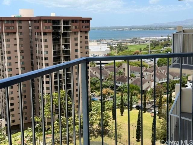98-450 Koauka Loop #1611, Aiea, HI 96701