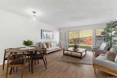98-1485 Kaahumanu St #E136, Aiea, HI 96701