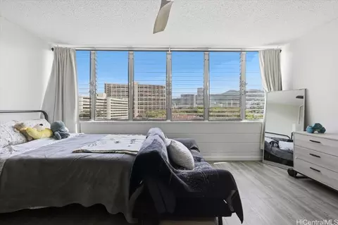 1650 Kanunu St #714, Honolulu, HI 96814