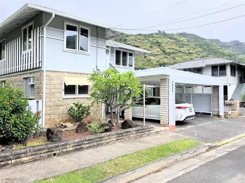 1842 Mahana St, Honolulu, HI 96816