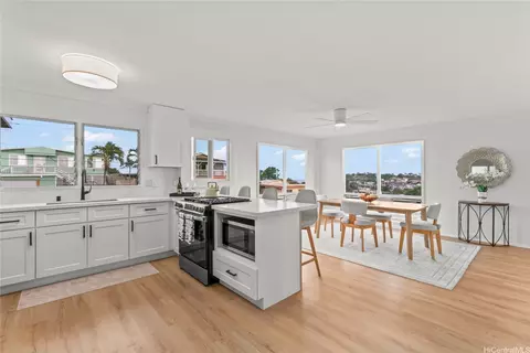 92-716 Nohopono St, Kapolei, HI 96707