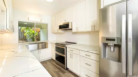 282 Opihikao Way #672, Honolulu, HI 96825
