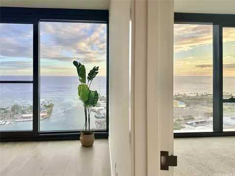 333 Ward Ave #3501, Honolulu, HI 96814