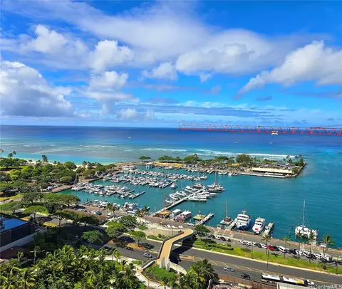 333 Ward Ave #2403, Honolulu, HI 96814