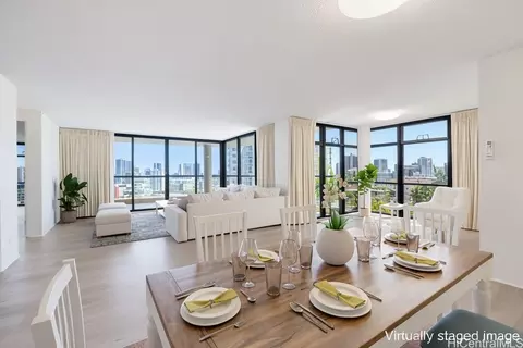 1015 Wilder Ave #503, Honolulu, HI 96822
