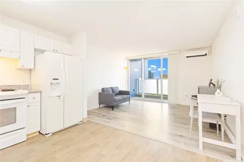 801 South St #2910, Honolulu, HI 96813