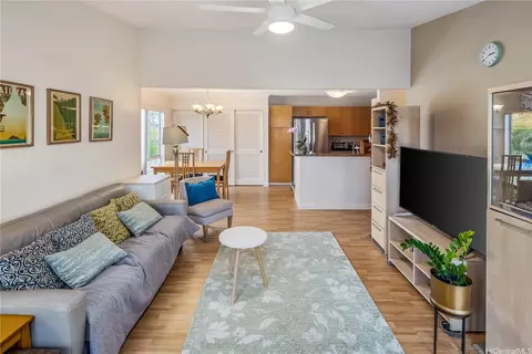 545 Mananai Pl #28R, Honolulu, HI 96818