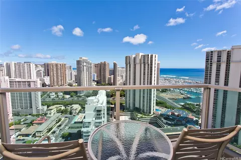 410 Atkinson Dr #3019, Honolulu, HI 96814