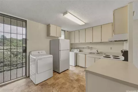 95-269 Waikalani Dr #C1104, Mililani, HI 96789