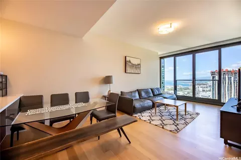 1108 Auahi St #3305, Honolulu, HI 96814