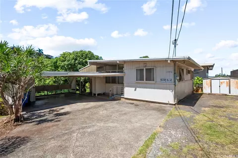 1996 Naio St, Honolulu, HI 96817