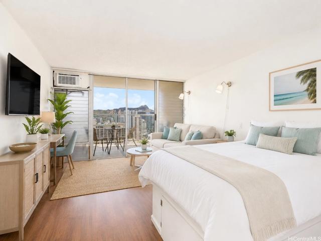 445 Seaside Ave #3505, Honolulu, HI 96815