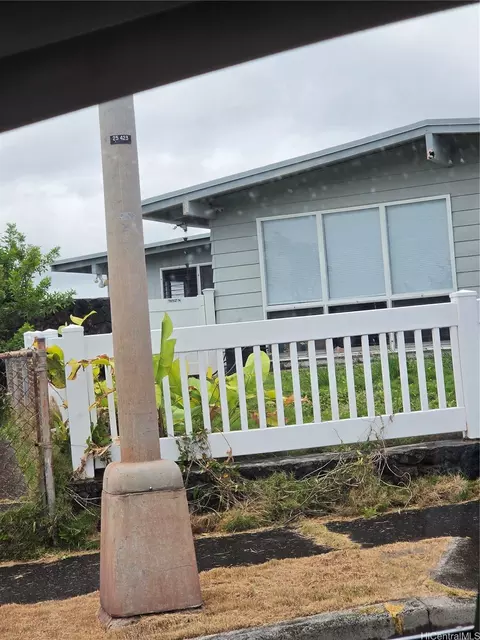 2345 Ahaiki Pl, Pearl City, HI 96782