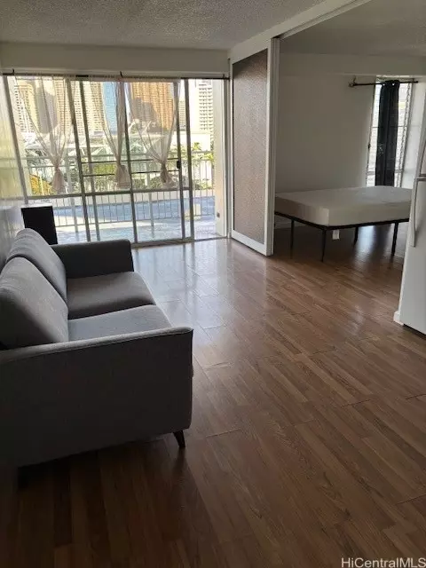 1655 Makaloa St #909, Honolulu, HI 96814