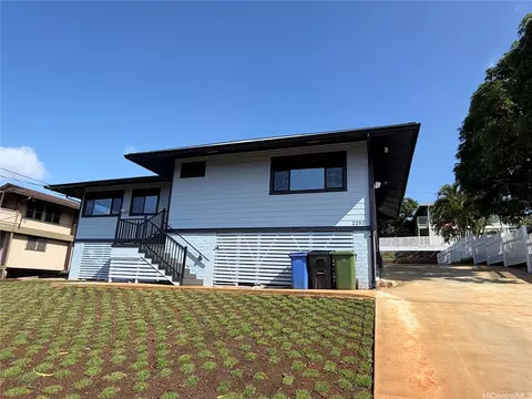 2252 Aulii St, Honolulu, HI 96817