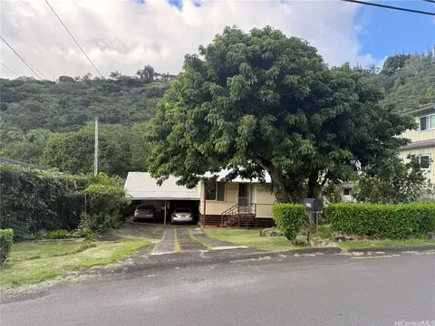 2816 Booth Rd, Honolulu, HI 96813