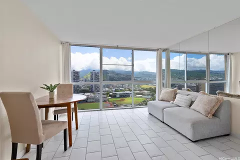 2211 Ala Wai Blvd #3111, Honolulu, HI 96815