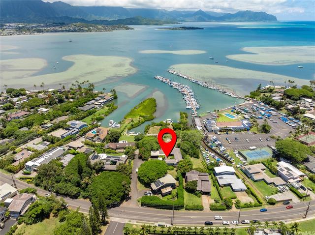 44-519 Kaneohe Bay Dr, Kaneohe, HI 96744