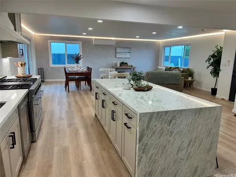 1540 Akake Pl, Kailua, HI 96734