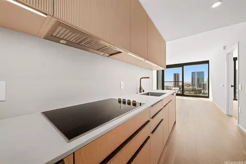 333 Ward Ave #1905, Honolulu, HI 96814
