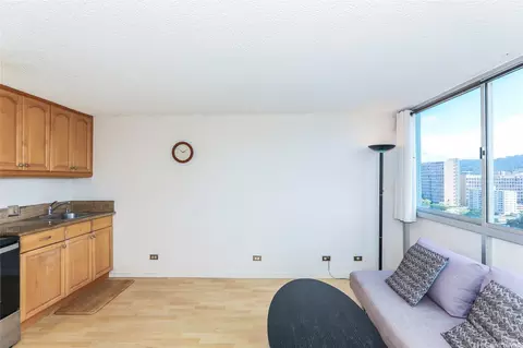2211 Ala Wai Blvd #1806, Honolulu, HI 96815