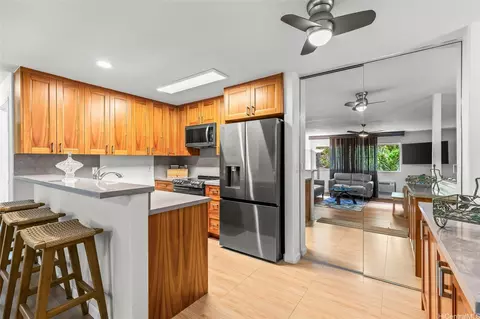 7122 Hawaii Kai Dr #90, Honolulu, HI 96825