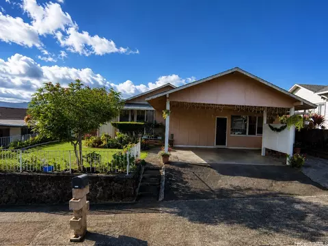 1666 Kaumoli St, Pearl City, HI 96782