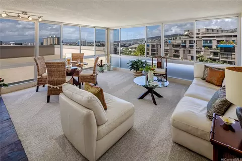 255 Huali St #406, Honolulu, HI 96813
