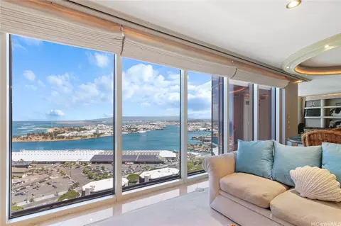 425 South St #3502, Honolulu, HI 96813