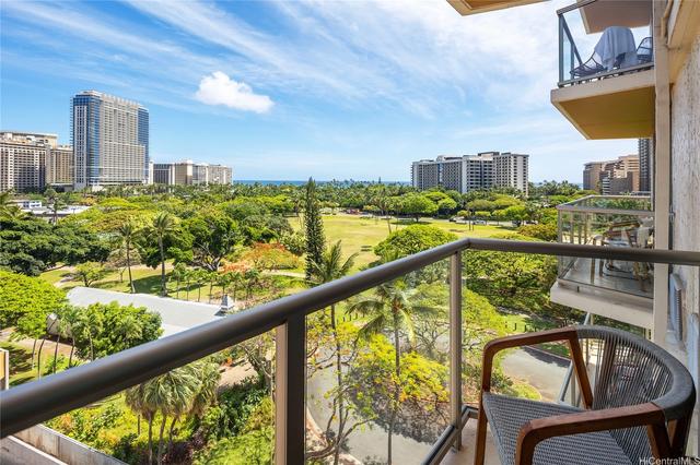 2045 Kalakaua Ave #609, Honolulu, HI 96815
