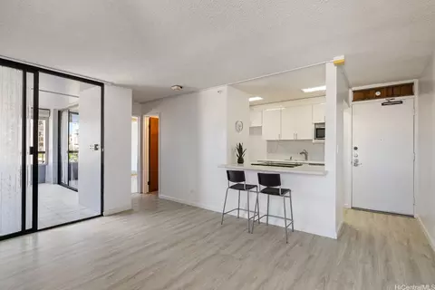 2100 Date St #706, Honolulu, HI 96826