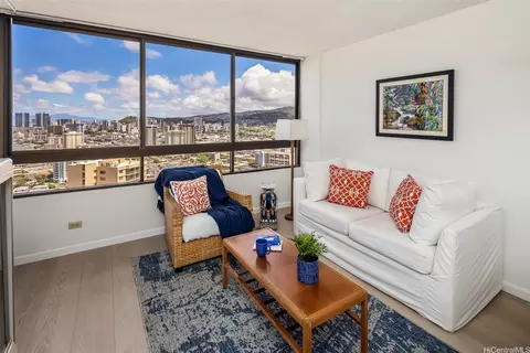 2499 Kapiolani Blvd #2804, Honolulu, HI 96826