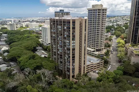 55 S Judd St #503, Honolulu, HI 96817