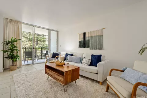 1610 Kanunu St #306, Honolulu, HI 96814