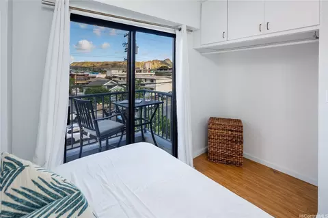 738 Palani Ave #301, Honolulu, HI 96816