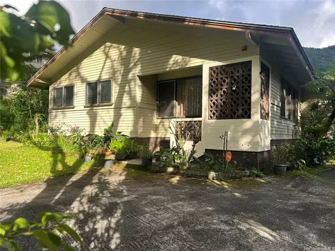 3545 Kalihi St, Honolulu, HI 96819
