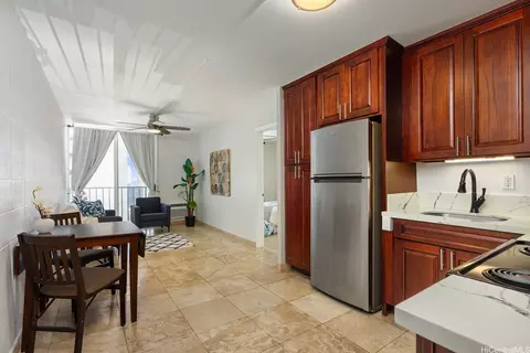 901 Prospect St #205, Honolulu, HI 96822