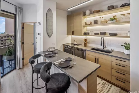 1778 Ala Moana Blvd #1001, Honolulu, HI 96815