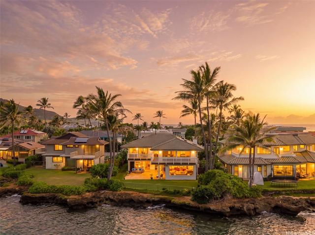 611 Kaimalino Pl, Kailua, HI 96734
