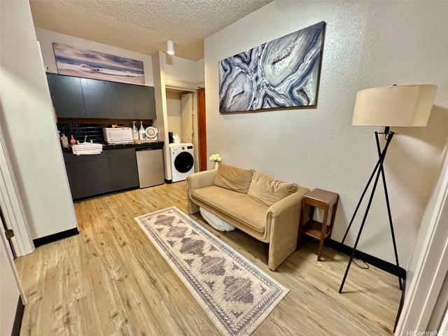 1188 Bishop St #1107, Honolulu, HI 96813