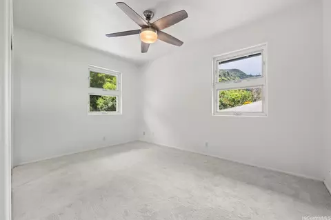 Bedroom - 912 Hao St, Honolulu, HI 96821 photo 2 of 4